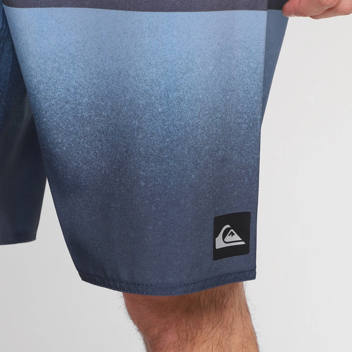 Bermuda Boardshort Quiksilver Everyday Swell Vision 20 Masculina 5 Bermuda Boardshort Quiksilver Everyday Swell Vision 20 Masculina - Image 3