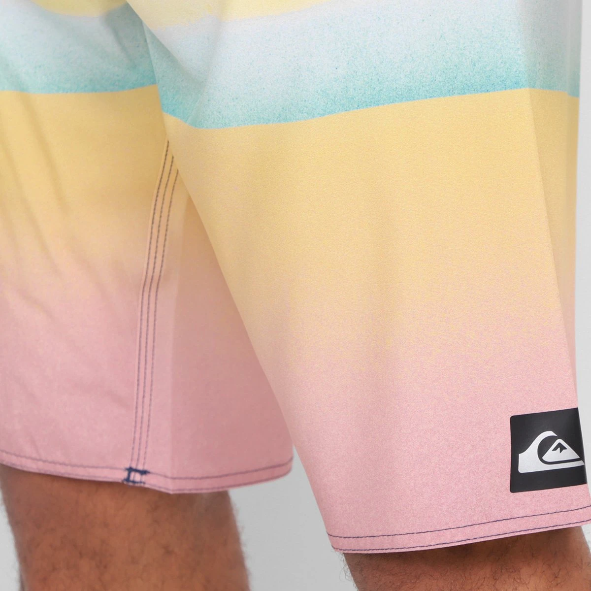 Bermuda Boardshort Quiksilver Everyday Swell Vision 20 Masculina 5 Bermuda Boardshort Quiksilver Everyday Swell Vision 20 Masculina - Image 3