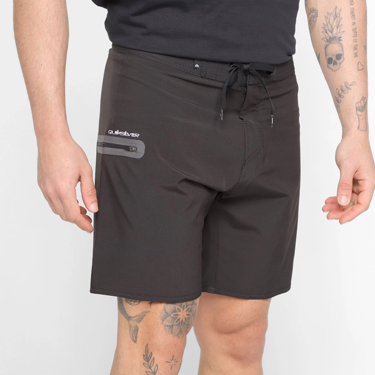 Bermuda D'Água Quiksilver Swell Solid Fusion 18 Masculina 3 Bermuda D'Água Quiksilver Swell Solid Fusion 18 Masculina