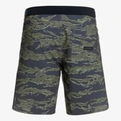 Quiksilver BOARDSHORT HIGHLITE ARCH 19 - GRAPE LEAF - 44 11 Quiksilver BOARDSHORT HIGHLITE ARCH 19 - GRAPE LEAF - 44 -Redley Store A47 0216 C62 zoom5