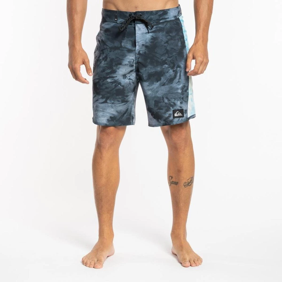 Quiksilver BOARDSHORT SWELL ARCH DRAGON 18 - CINZA ESCURO - 48 3 Quiksilver BOARDSHORT SWELL ARCH DRAGON 18 - CINZA ESCURO - 48