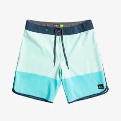 Quiksilver BOARDSHORT HIGHLITE SCALLOP 19 - BEACH GLASS - 48 13 Quiksilver BOARDSHORT HIGHLITE SCALLOP 19 - BEACH GLASS - 48 -Redley Store A47 0552 138 zoom6