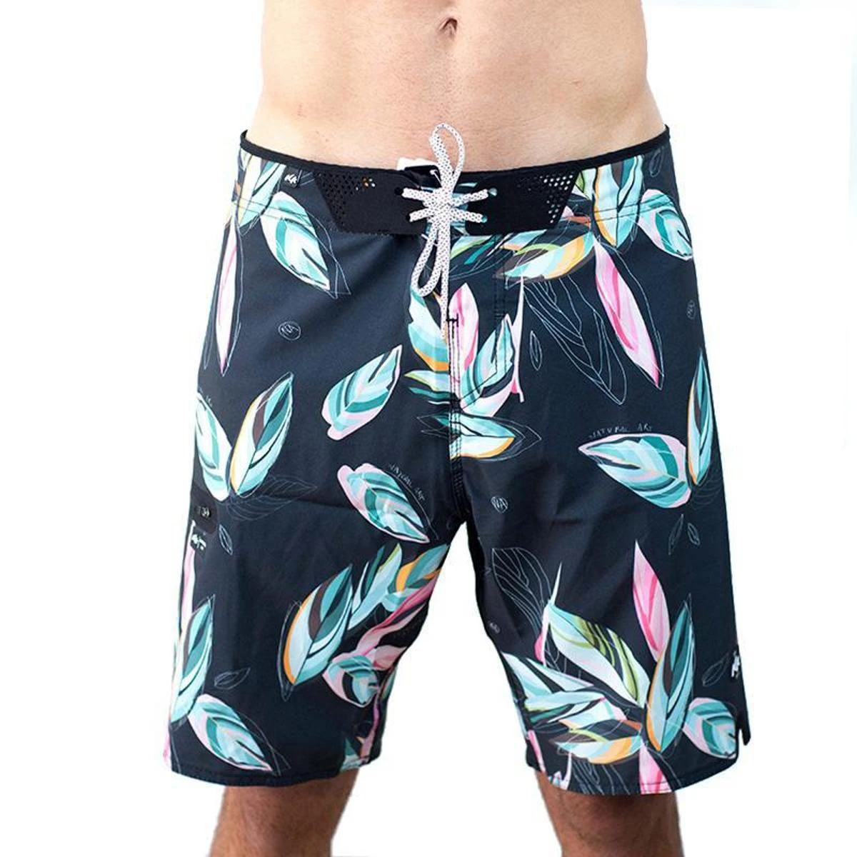 Natural Art Bermuda Agua 19” Holiday 3 Natural Art Bermuda Agua 19” Holiday