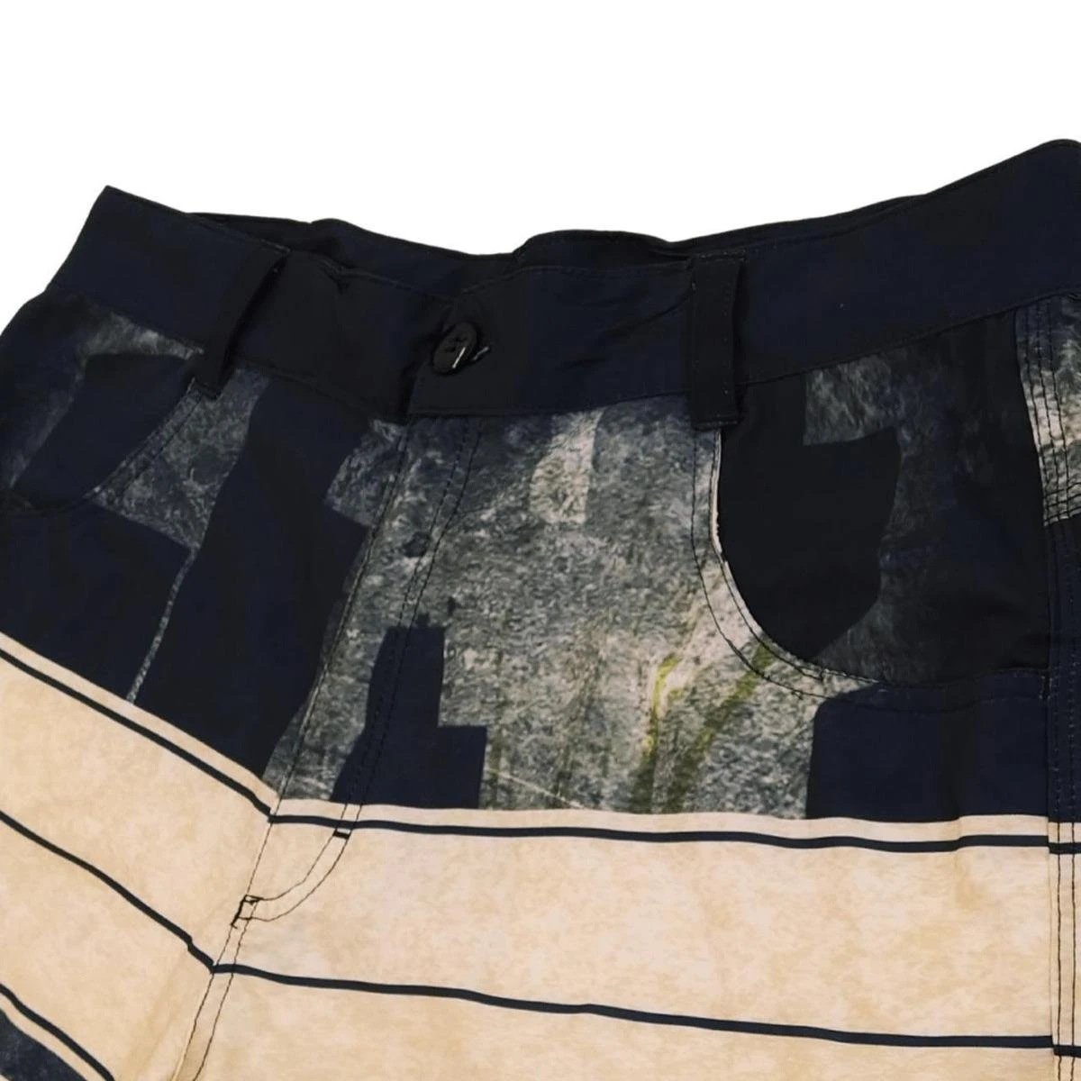 Veex Moda Bermuda Híbrida Preta Urbana Veex 4 Veex Moda Bermuda Híbrida Preta Urbana Veex - Image 2