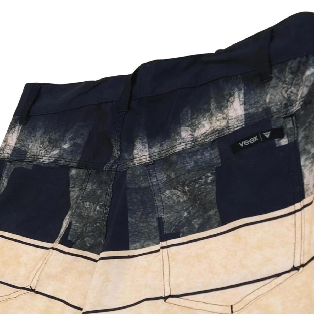 Veex Moda Bermuda Híbrida Preta Urbana Veex 6 Veex Moda Bermuda Híbrida Preta Urbana Veex - Image 4