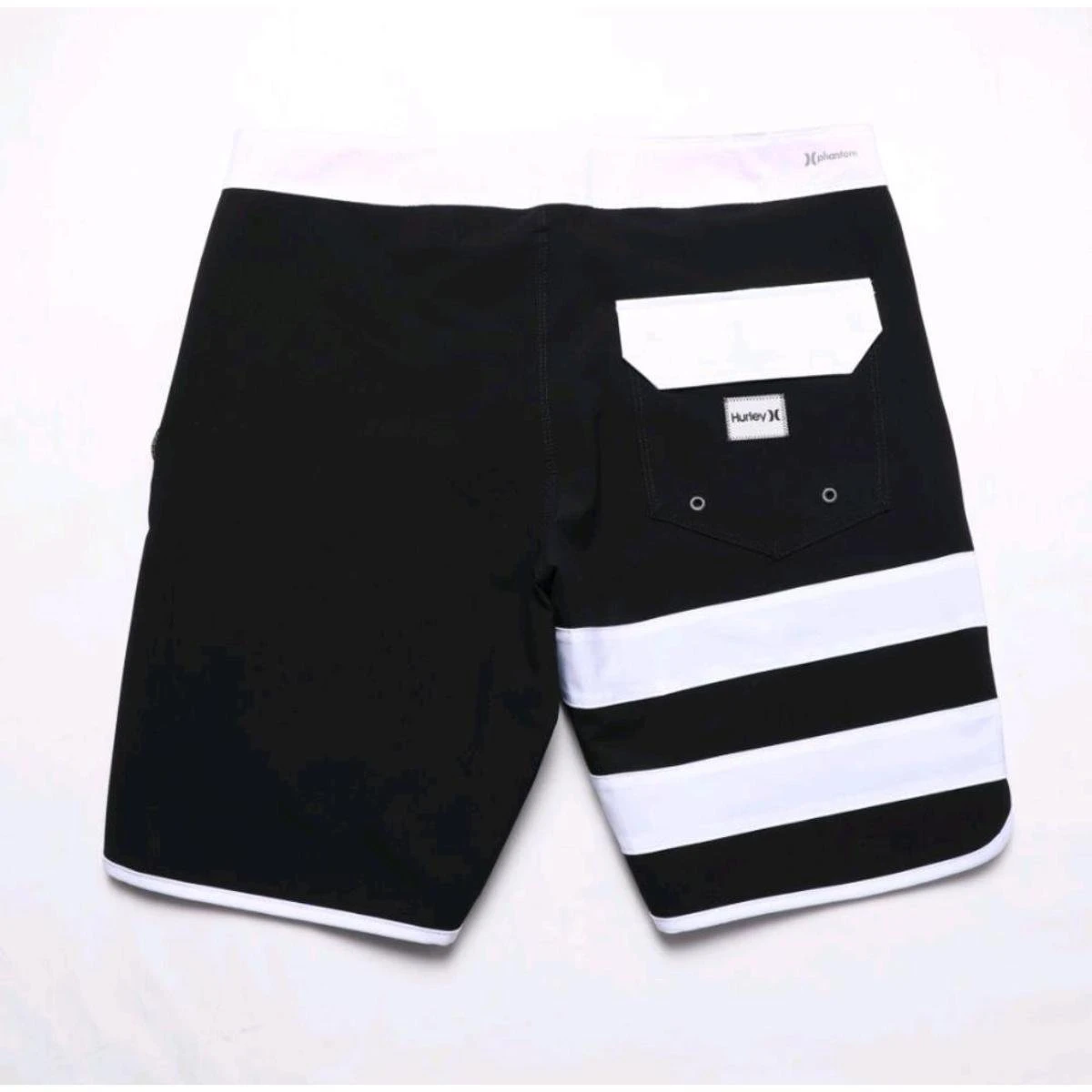 Bermuda Hurley Phantom Block Party "18" - 42 - Preto+Branco - Masculino 5 Bermuda Hurley Phantom Block Party "18" - 42 - Preto+Branco - Masculino - Image 3