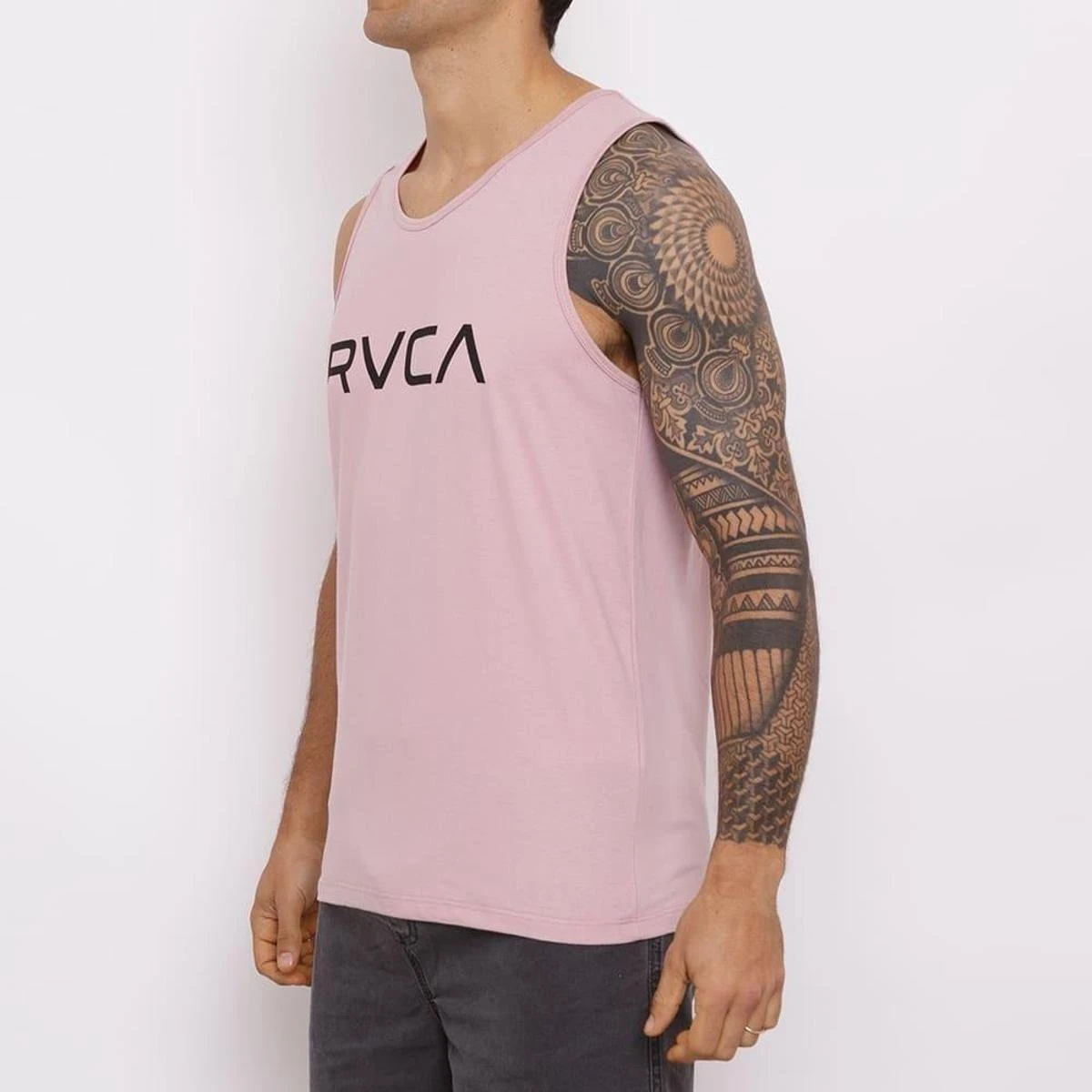 Camiseta Regata RVCA Big Rosa 5 Camiseta Regata RVCA Big Rosa - Image 3