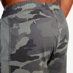 RVCA BERMUDA SPORT VENT SHORT - CAMO - G 12 RVCA BERMUDA SPORT VENT SHORT - CAMO - G -Redley Store I49 2093 190 zoom5