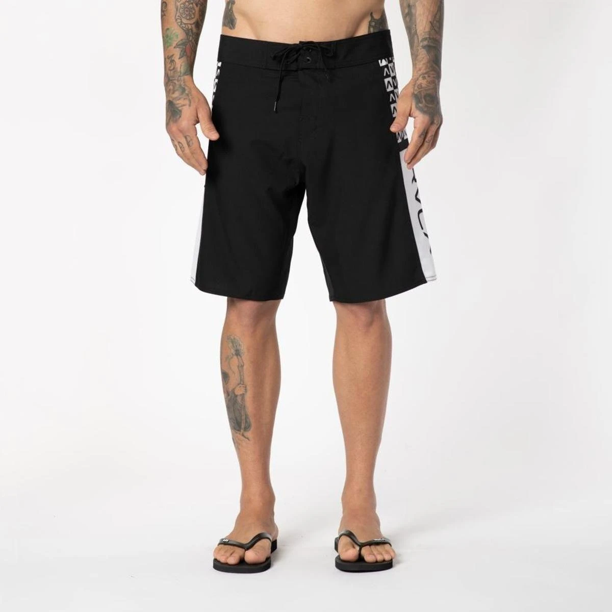 RVCA BOARDSHORT APEX BARRON 19 - PRETO - 38 3 RVCA BOARDSHORT APEX BARRON 19 - PRETO - 38