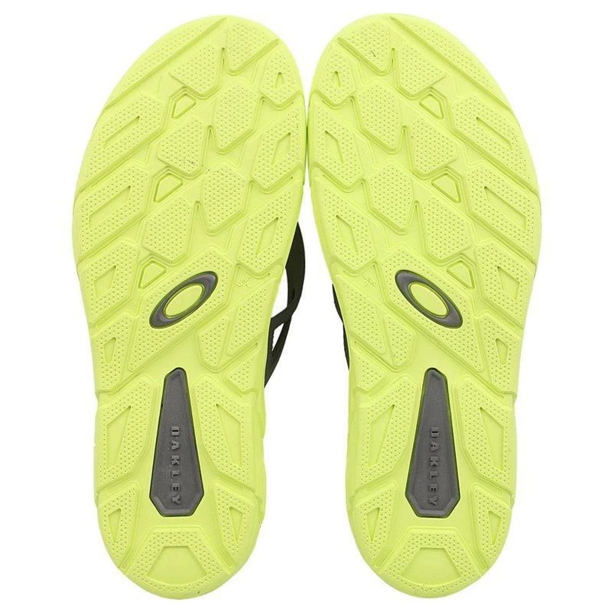 Chinelo Oakley Rest II Mark II Pale Lime Yellow 6 Chinelo Oakley Rest II Mark II Pale Lime Yellow - Image 4